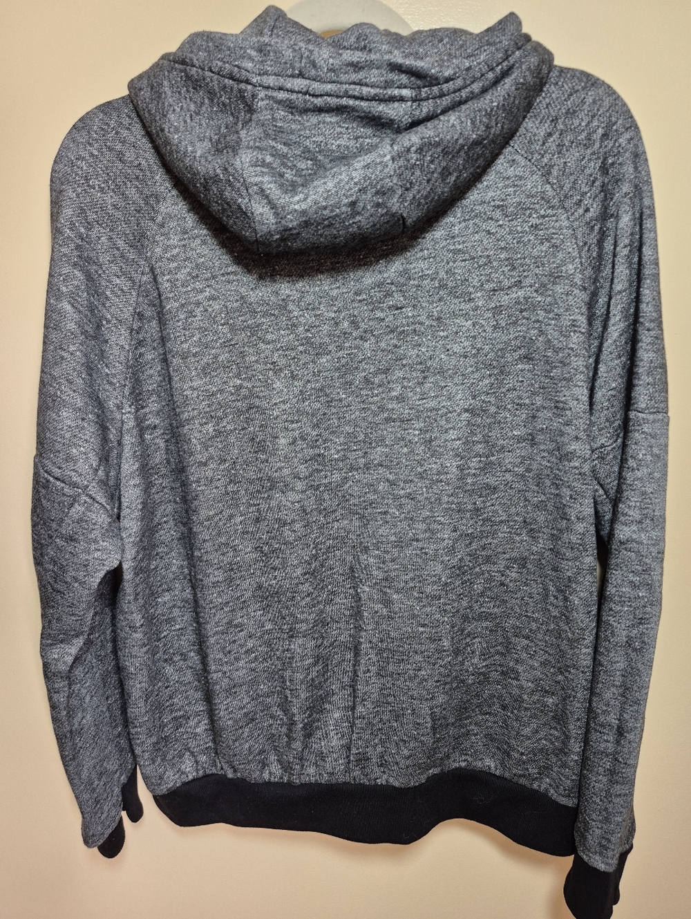 Free Planet Charcoal Cowl-Neck Pullover Hoodie - Mens Size Medium - Picture 3 of 4